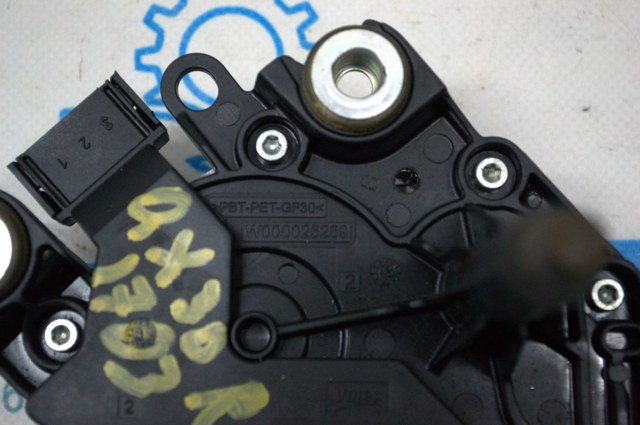 827215DM0A NISSAN Механизм стеклоподъемника двери задней левой купить в Чернигов