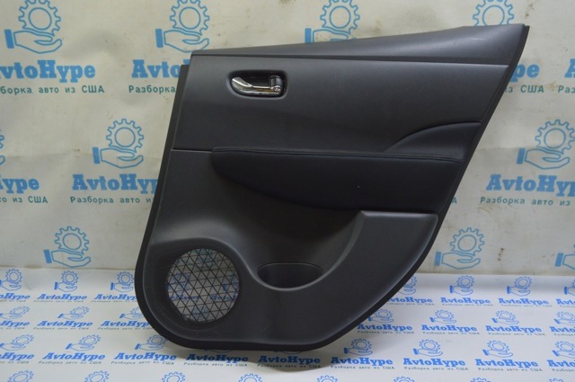 Дверная карта, правая, задняя 829005SA0B NISSAN