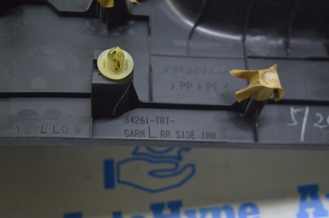 84261TRTA01ZA HONDA купить в Черновцы
