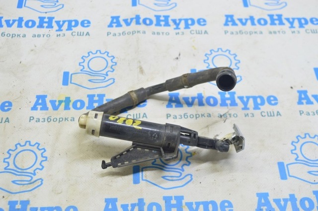 Форсунка омывателя передней правой фары 8520730030 TOYOTA