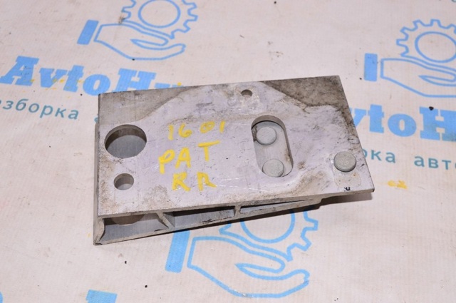 NISSAN 852103JA0A Кронштейн усилителя заднего бампера в наличии Сумы
