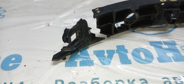 852204BA1A NISSAN Направляющая заднего бампера правая купить в Черновцы