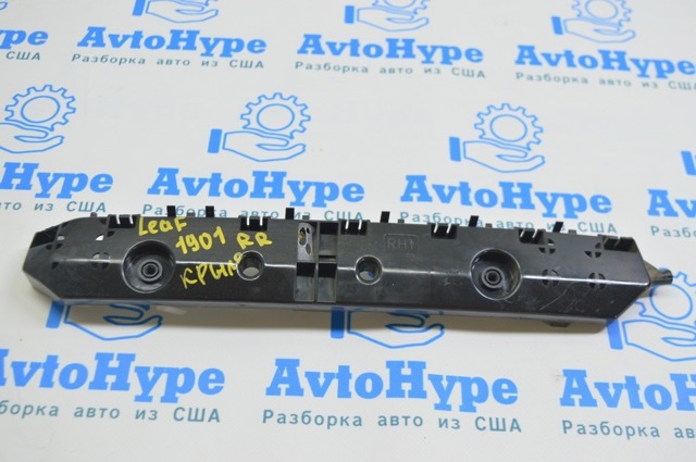 Крепление бамера правое 852265SK0A NISSAN
