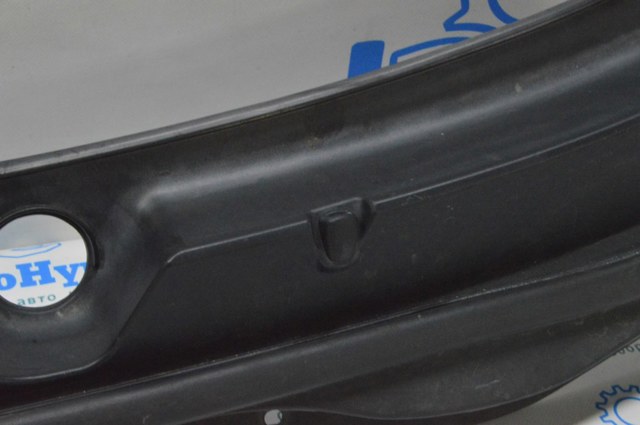HYUNDAI 861502T000 Решетка дворников в наличии Одесса