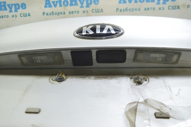 Эмблема на крышку багажника 863101G100 HYUNDAI