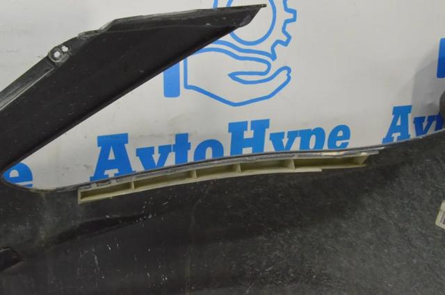 Правое крепление переднего бампера 865563S000 HYUNDAI