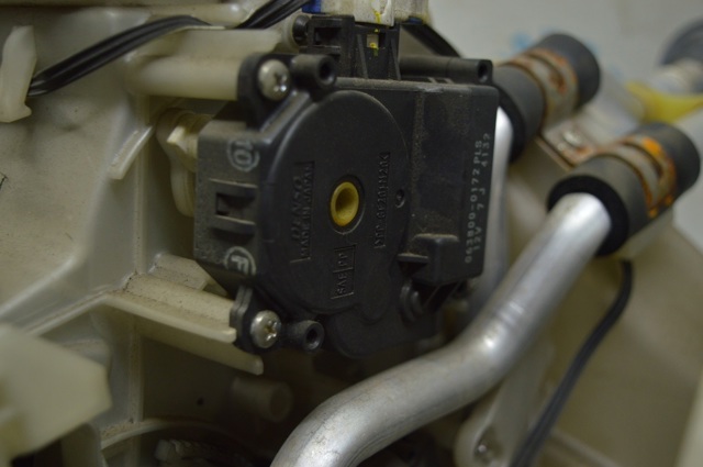 8710630430 TOYOTA Привод заслонки печки купить в Одесса