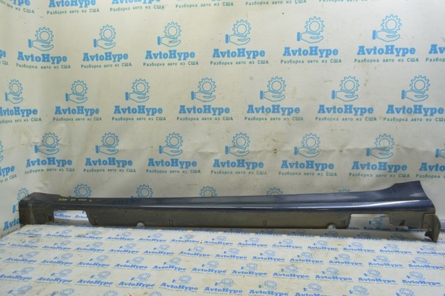 Накладка наружняя (молдинг) порога, левый 877513S000 HYUNDAI