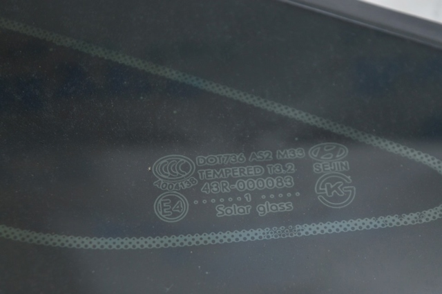 878103S110 Стекло-форточка двери задней левой купить Николаев
