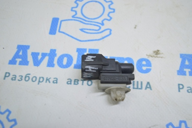 8879022131 TOYOTA Датчик температуры окружающей среды купить в Ирпень
