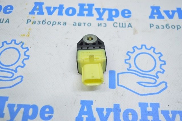 Датчик AIRBAG передний 8983175020 TOYOTA