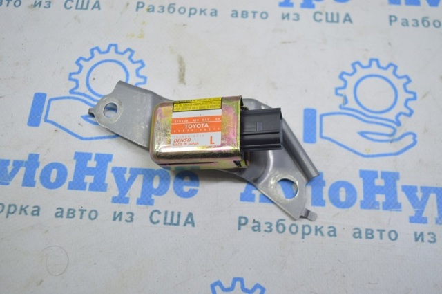 Датчик Эйрбэг передний 8983448010 TOYOTA