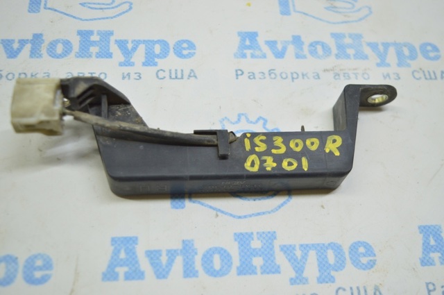 Антена замка багажника 8999741010 TOYOTA