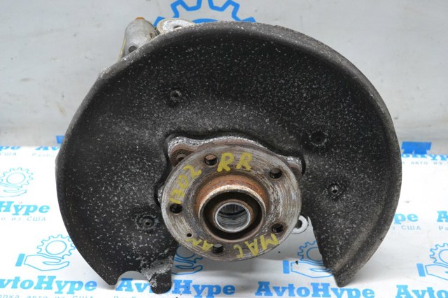 Пыльник тормозного диска заднего правый 8K0615612A PORSCHE