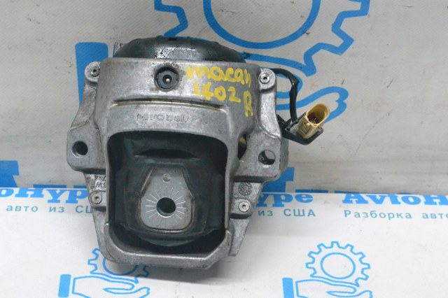 Подушка двигателя 8R0199381AK PORSCHE