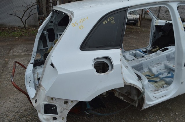 Панель кузова правая 8R0809838 VAG
