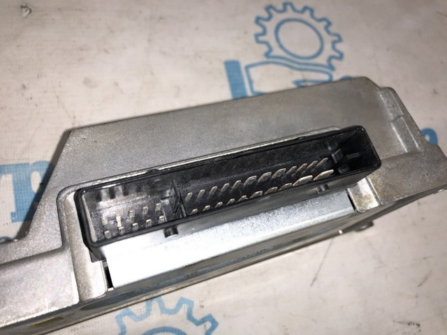 8R1035223A VAG Усилитель звука аудиосистемы купить в Ужгород