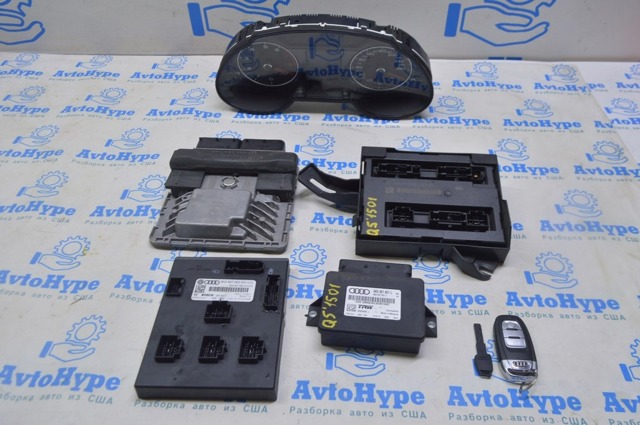Модуль управления двигателем 8R2907115 VAG