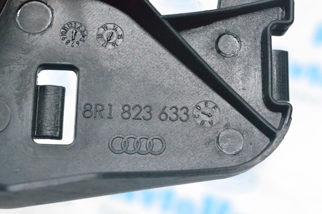 PORSCHE 8T1823533B1E0 Ручка открывания капота в наличии Житомир