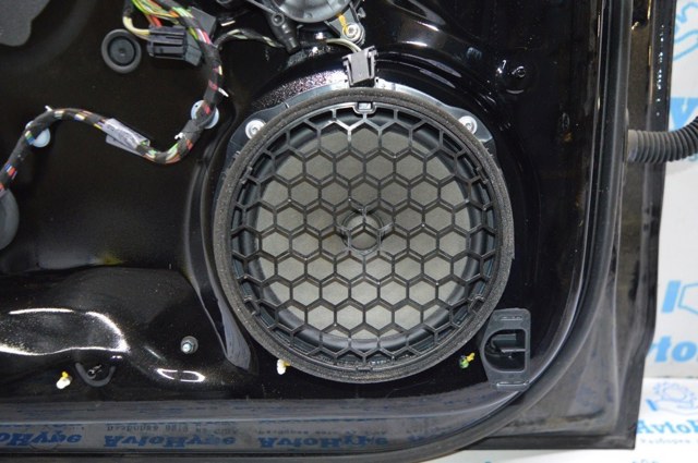 Динамик передней двери 8V0035415A VAG