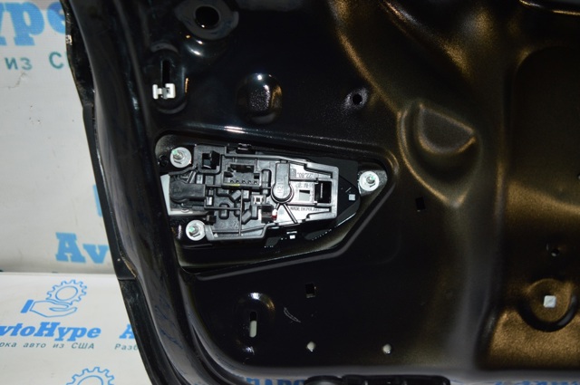Фонарь внутренний крышка багажника правый audi a3 8v 15-16 4d usa led (01) 8v5-945-094-j 8V5-945-094-J