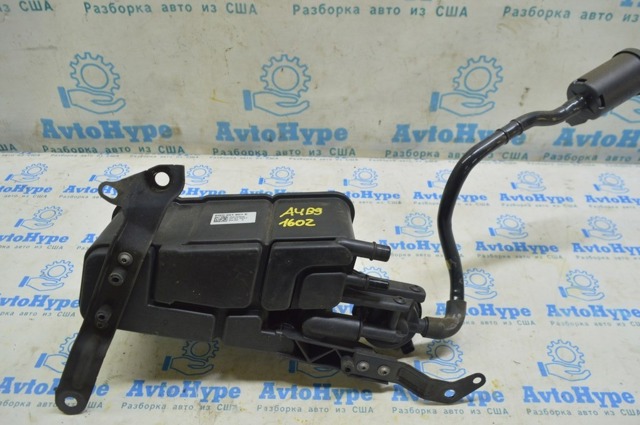 Абсорбер паров топлива 8W0201801E VAG