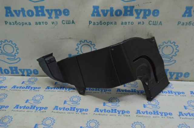 8W0819805A VAG Воздуховод (распределитель воздуха под "торпедо") центральный купить в Чернигов