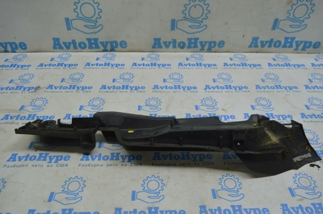VAG 8W0821169C Заглушка жабо боковая в наличии Запорожье