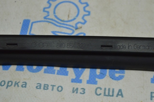 8W0854327C9B9 VAG Молдинг лобового стекла левый купить в Кривой Рог