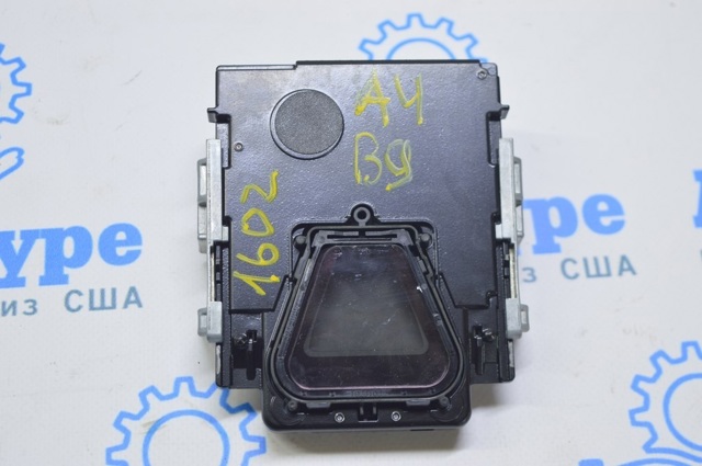 Камера заднего вида 8W0907217B VAG