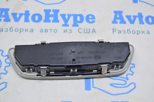 VAG 8W0947111ET1 Плафон освещения салона (кабины) задний в наличии Кривой Рог