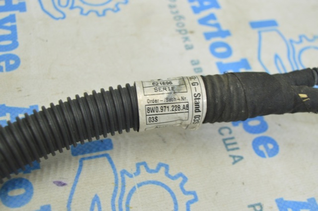 VAG 8W0971228AB в наличии Винница