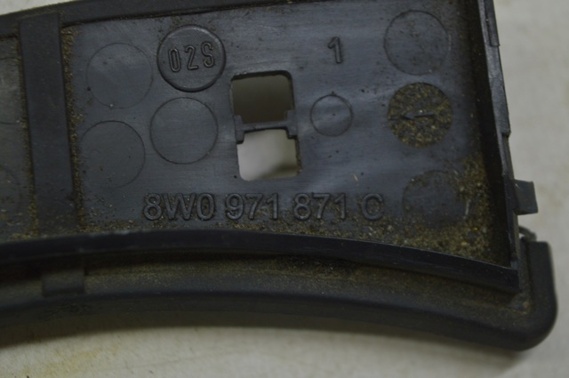 VAG 8W0971871C в наличии Ровно