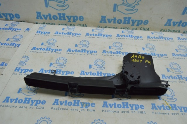 Дефлектор обдува салона 8W1819726A VAG