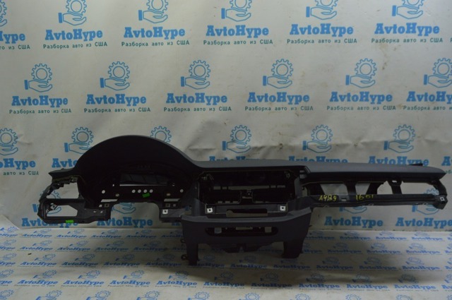 Передняя панель 8W1857001K24A VAG
