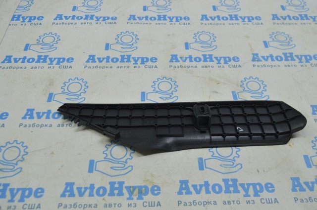 8W1863312A4PK VAG Накладка декоративная центральной консоли купить в Львов