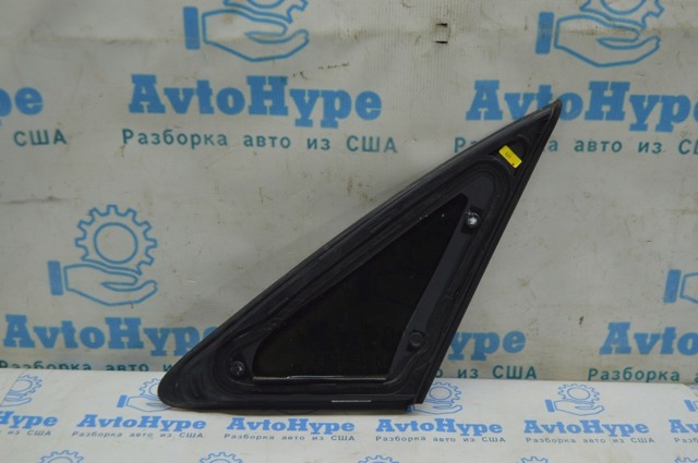 Стекло кузова/багажного отсека, левое 8W5845299FNVB VAG