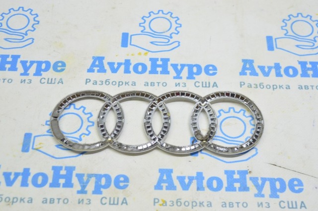 8W58537422ZZ VAG Эмблема крышки багажника (фирменный значок) купить в Харьков