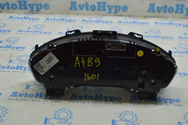 8W5920840A Приборная доска (щиток приборов) купить Ирпень