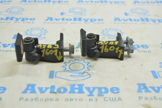 VAG 8X4833407A Петля двери передней левой в наличии Винница