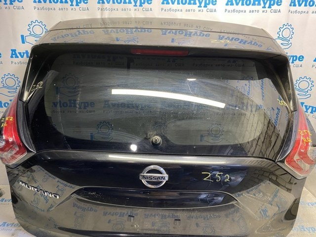 Стекло крышки багажника 903005AA0A NISSAN