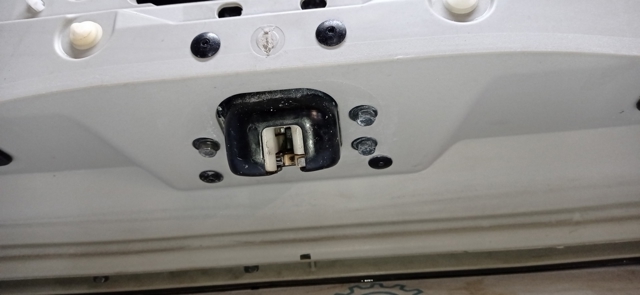 Замок задней двери 905024CL0A NISSAN