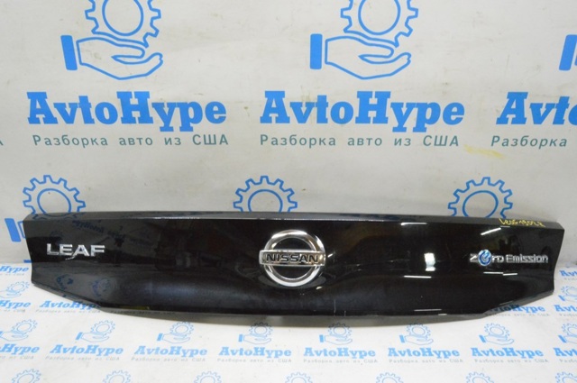 Молдинг ляды 908105SA0A NISSAN
