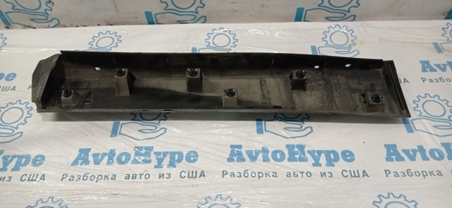 SUBARU 91112SG152 Накладка двери задней левой в наличии Черкассы