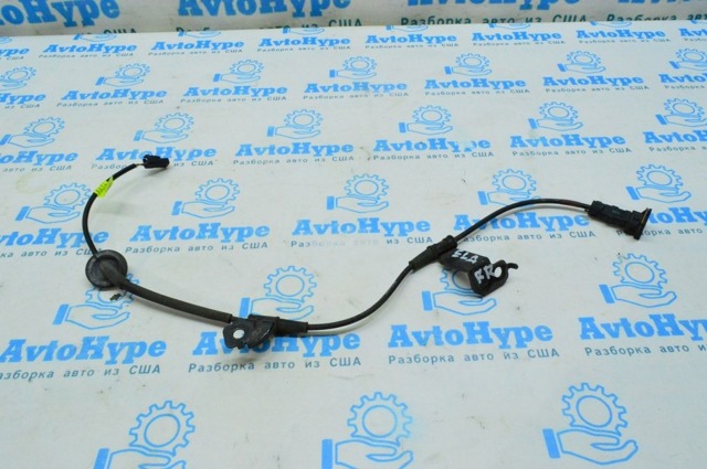 Датчик АБС (ABS) задний, правый 91921F3000 HYUNDAI