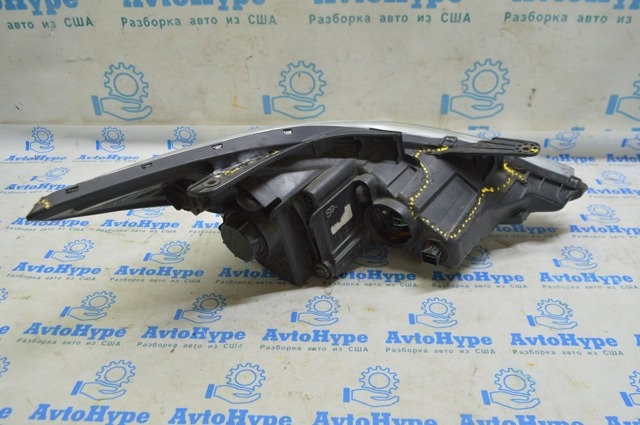 HYUNDAI 921013Q000 Фара левая в наличии Ужгород