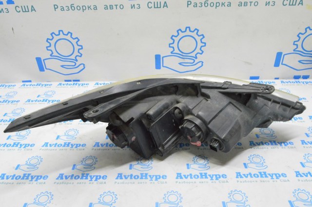 HYUNDAI 921013Q100 Левая фара в наличии Киев