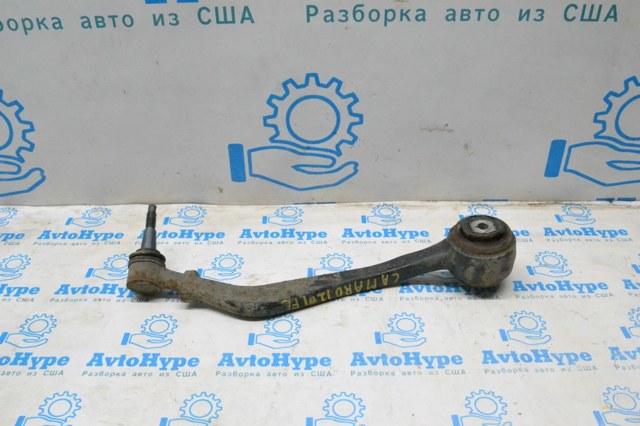 Левый рычаг передней нижней подвески 92236899 GM