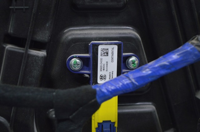 Датчик Айрбег передний 95920C2100 HYUNDAI