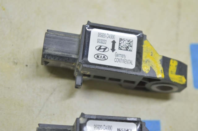 HYUNDAI 95920D4000 в наличии Винница